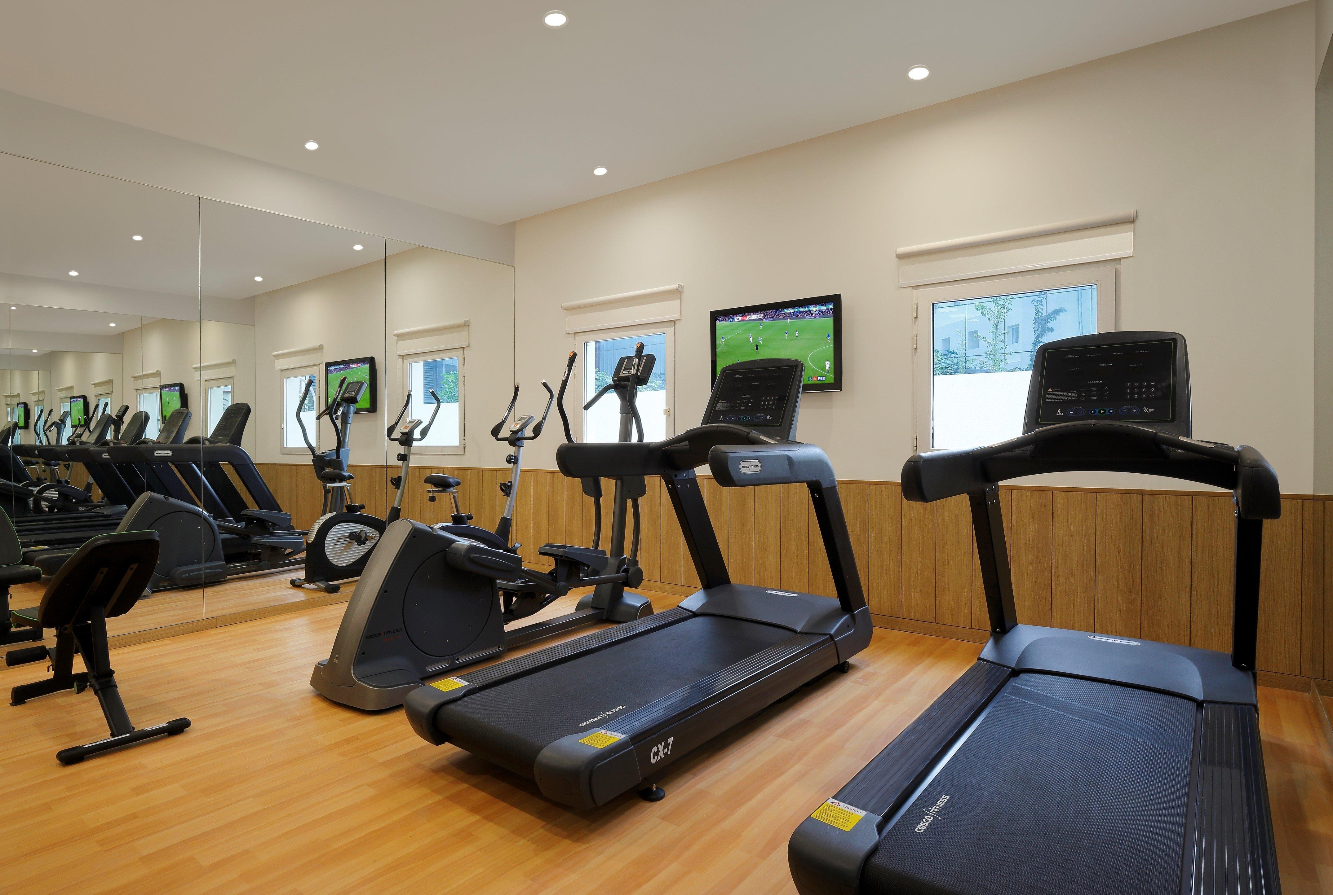Holiday Inn Express Ahmedabad Prahlad Nagar By Ihg מראה חיצוני תמונה
